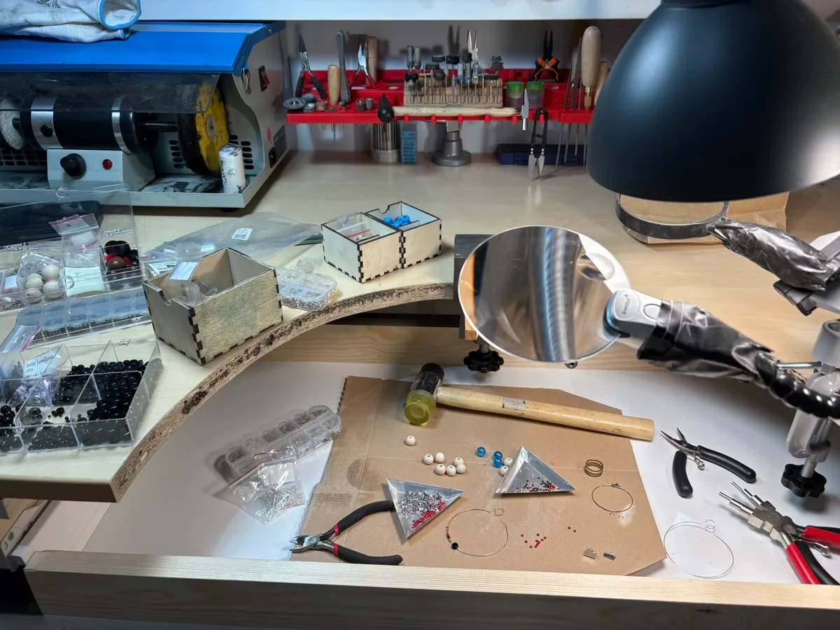AEJaCA workshop, jewelry and digital fabrication studio